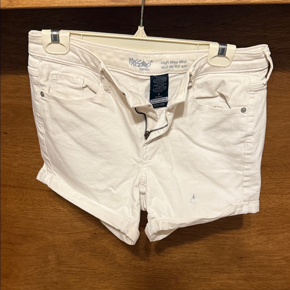 Mossimo Women's White Jean Shorts